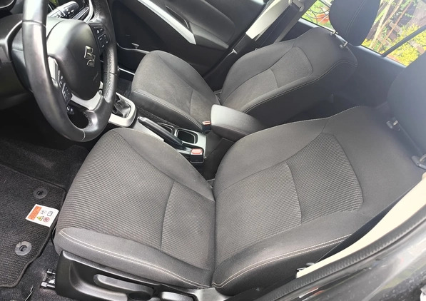 Suzuki SX4 S-Cross cena 69999 przebieg: 44000, rok produkcji 2020 z Góra małe 137